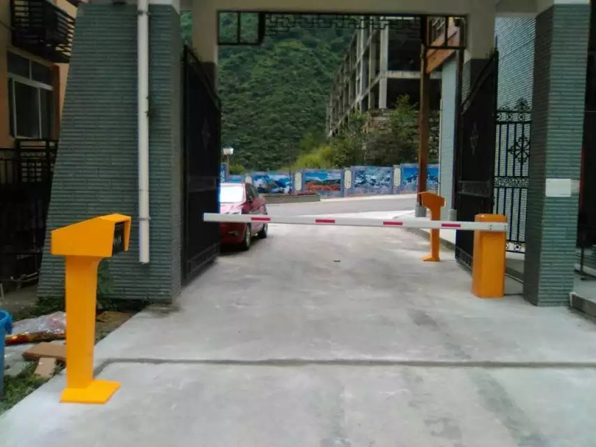 西双版纳西双版纳四川巴中市道闸